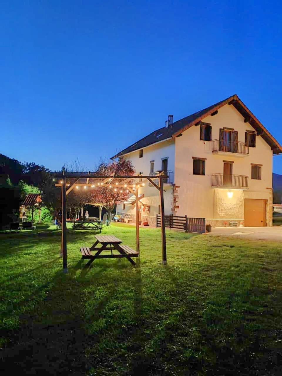 Apartamentos Goizeder Espinal-Auzperri Luaran gambar